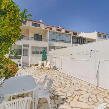 Cascais, Cozy Holiday Villa - Best Value * Cascais