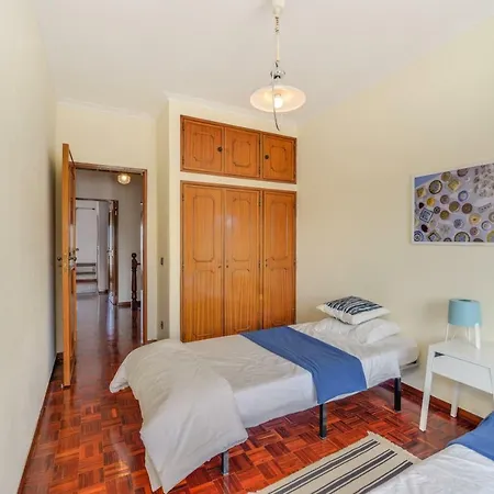 Cascais, Cozy Holiday Villa - Best Value *