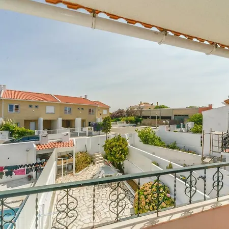 Cascais, Cozy Holiday Villa - Best Value