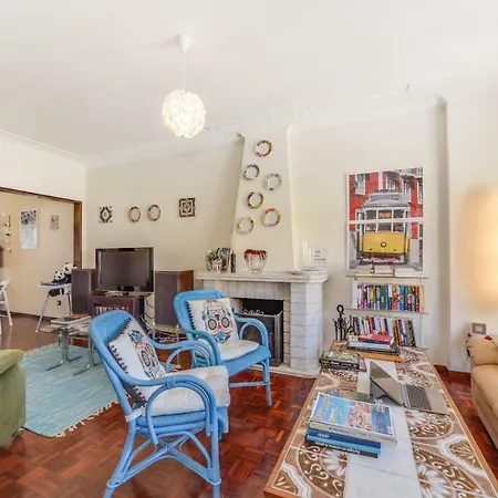 Cascais, Cozy Holiday Villa - Best Value *
